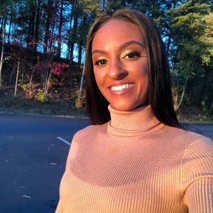 Meet your Posher, Janea